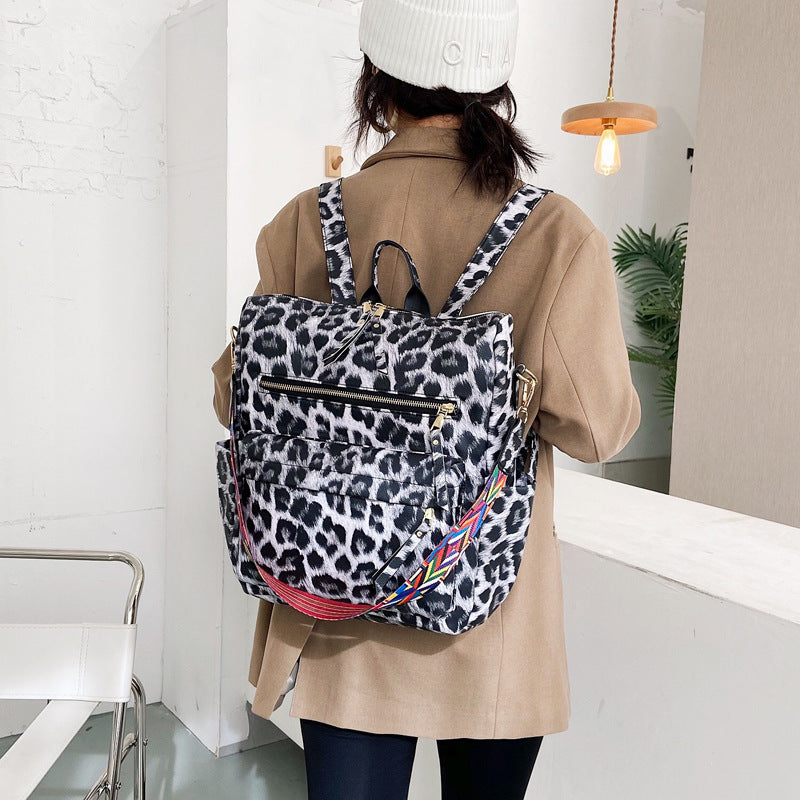 Retro Large Capacity Leopard Print Backpack